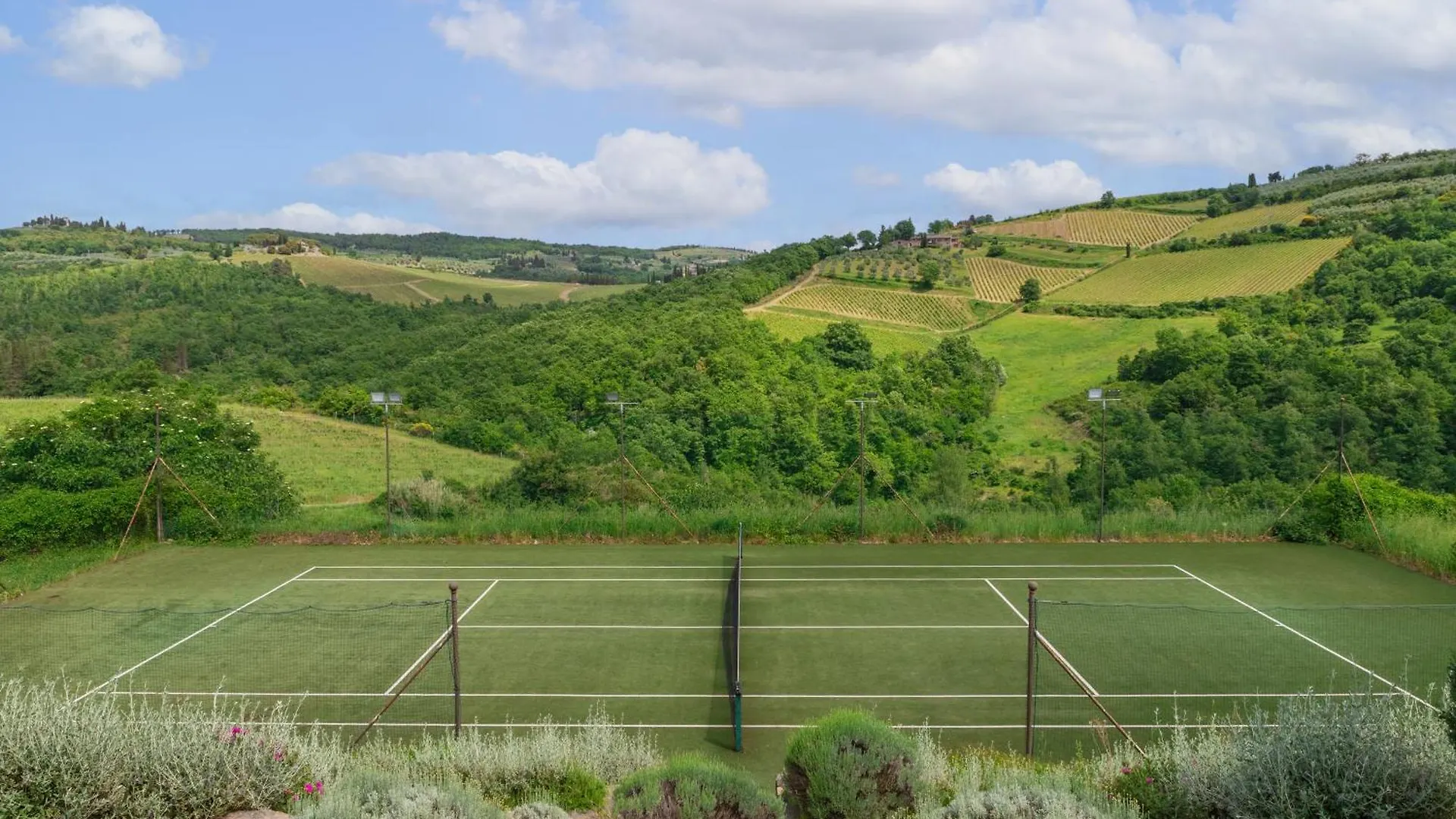 ファームステイ グレーヴェ・イン・キアンティ Rignana Estateヴィラ イタリア